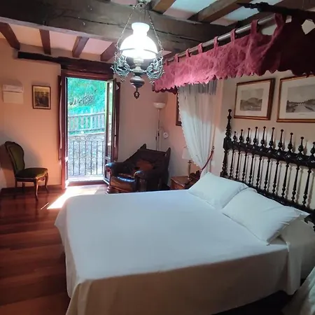 Casona De La Torre 3* Ruente