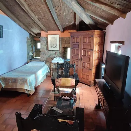 Casona De La Torre Отель Руэнте