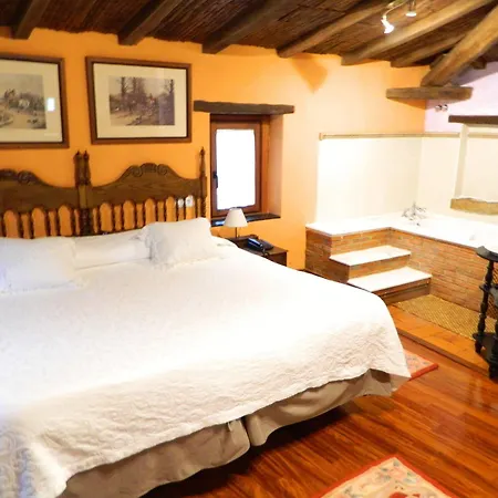 Casona De La Torre Отель Руэнте