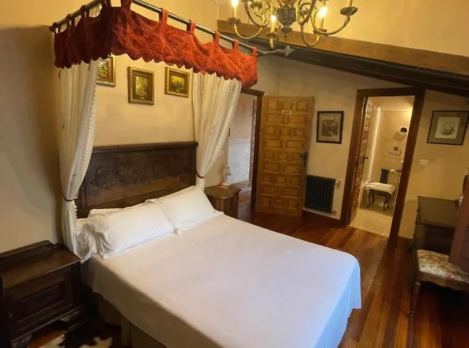 Casona De La Torre 3* Ruente