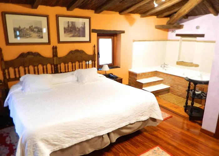 Casona De La Torre Hotel Ruente