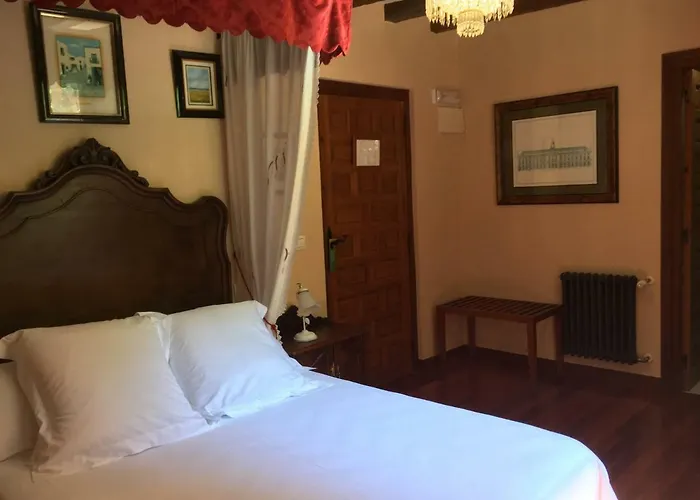 Hotel Casona De La Torre Ruente